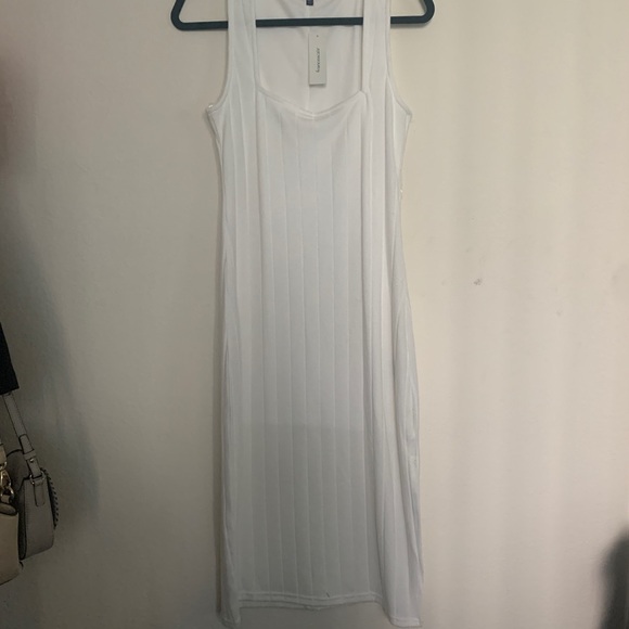 NWT Francesca’s Ribbed Midi Dress Size M - Picture 3 of 4